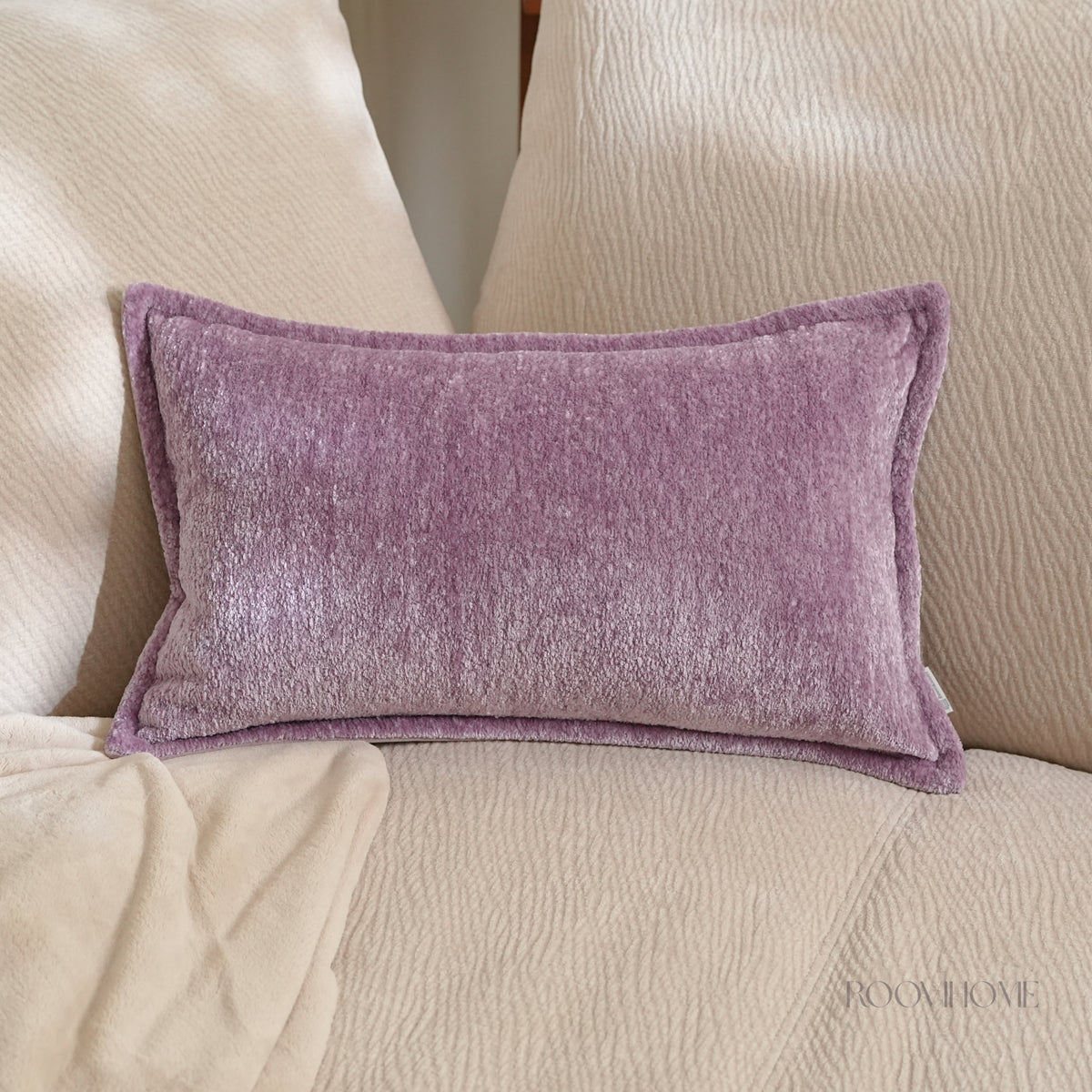Mellow Touch Textured Chenille Cushion