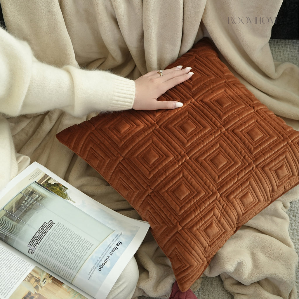 Structured Quilting Velvet Cushion Set