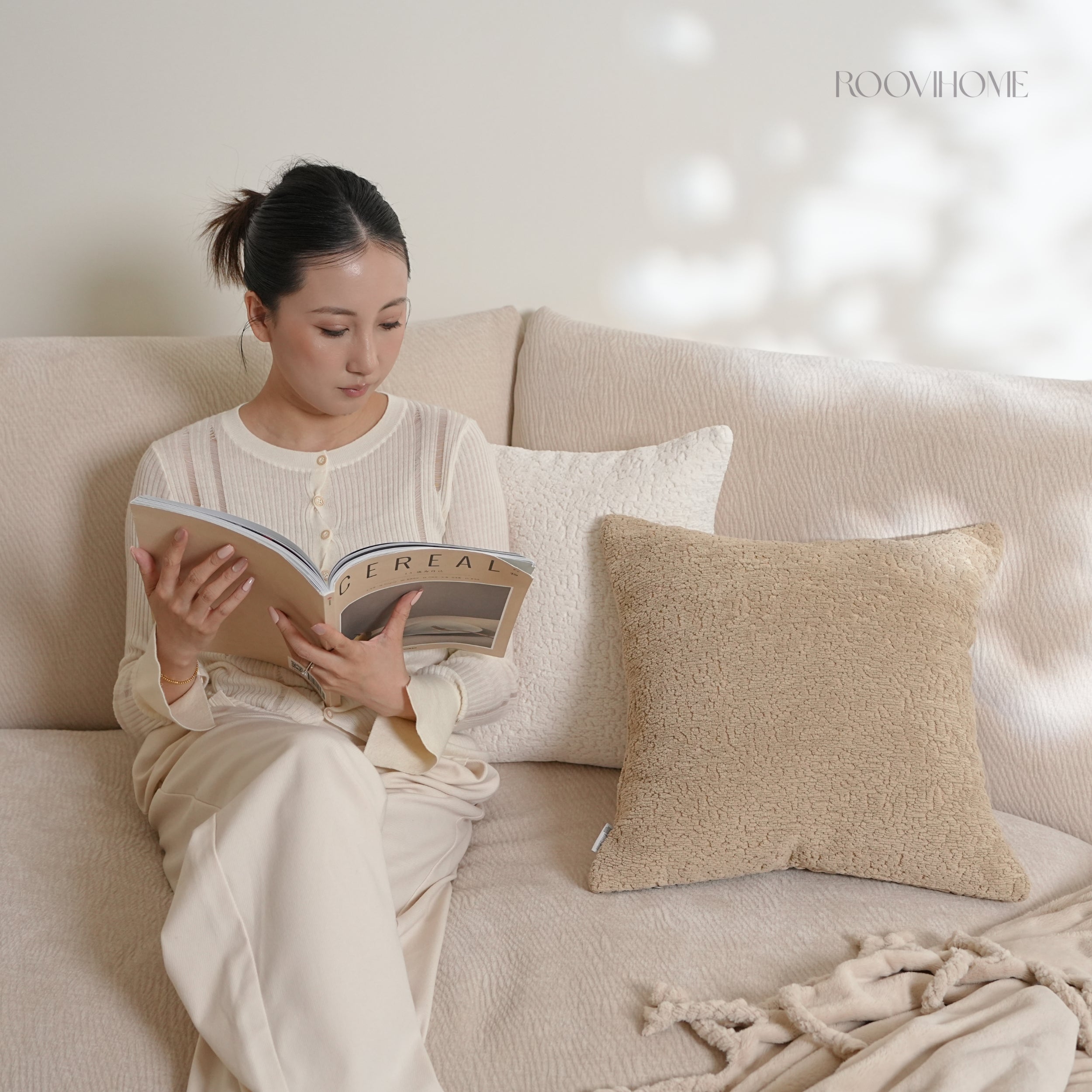 Creamy Cloud Bouclé Cushion