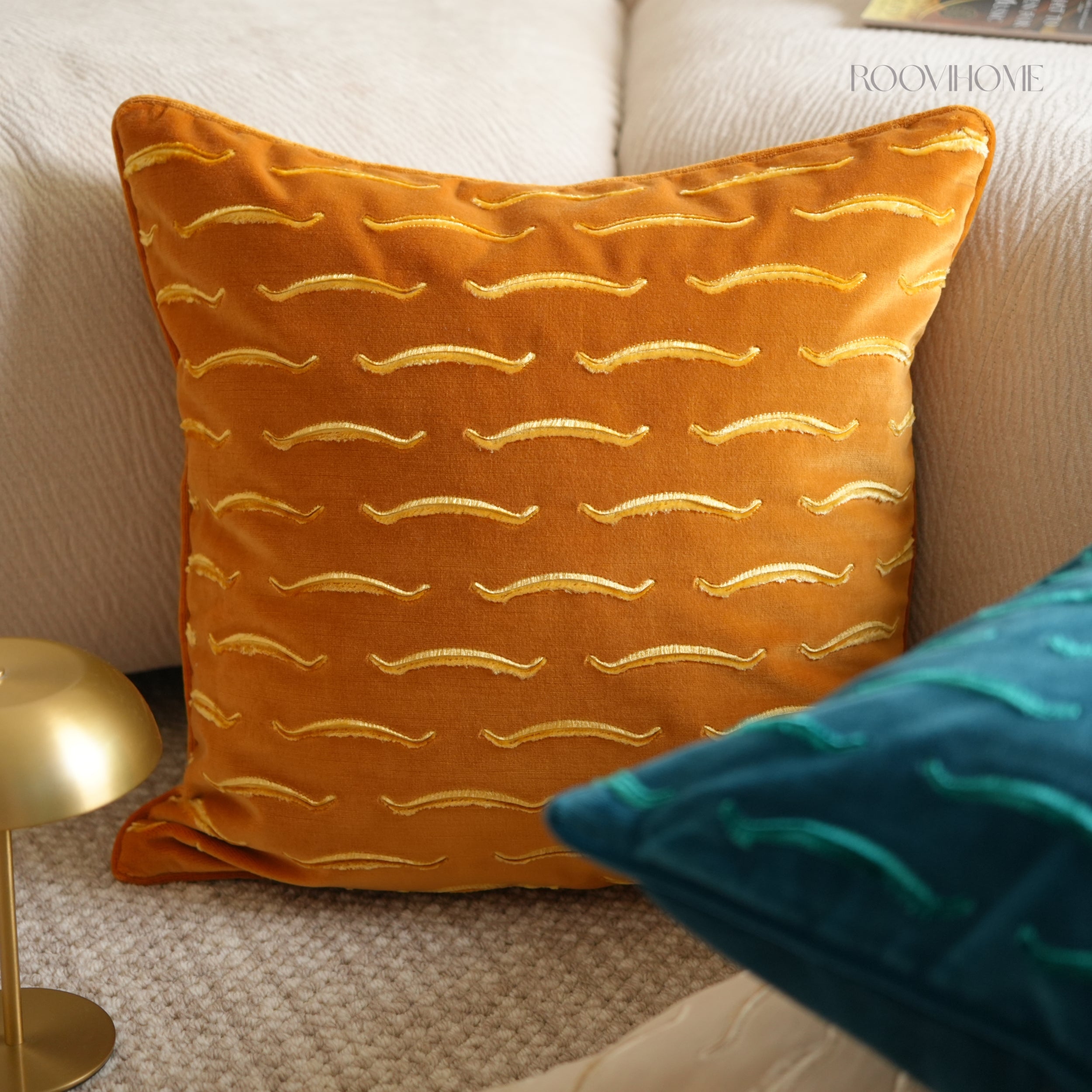 Luxe Flow Modern Curve Pattern Embroidery Velvet Cushions