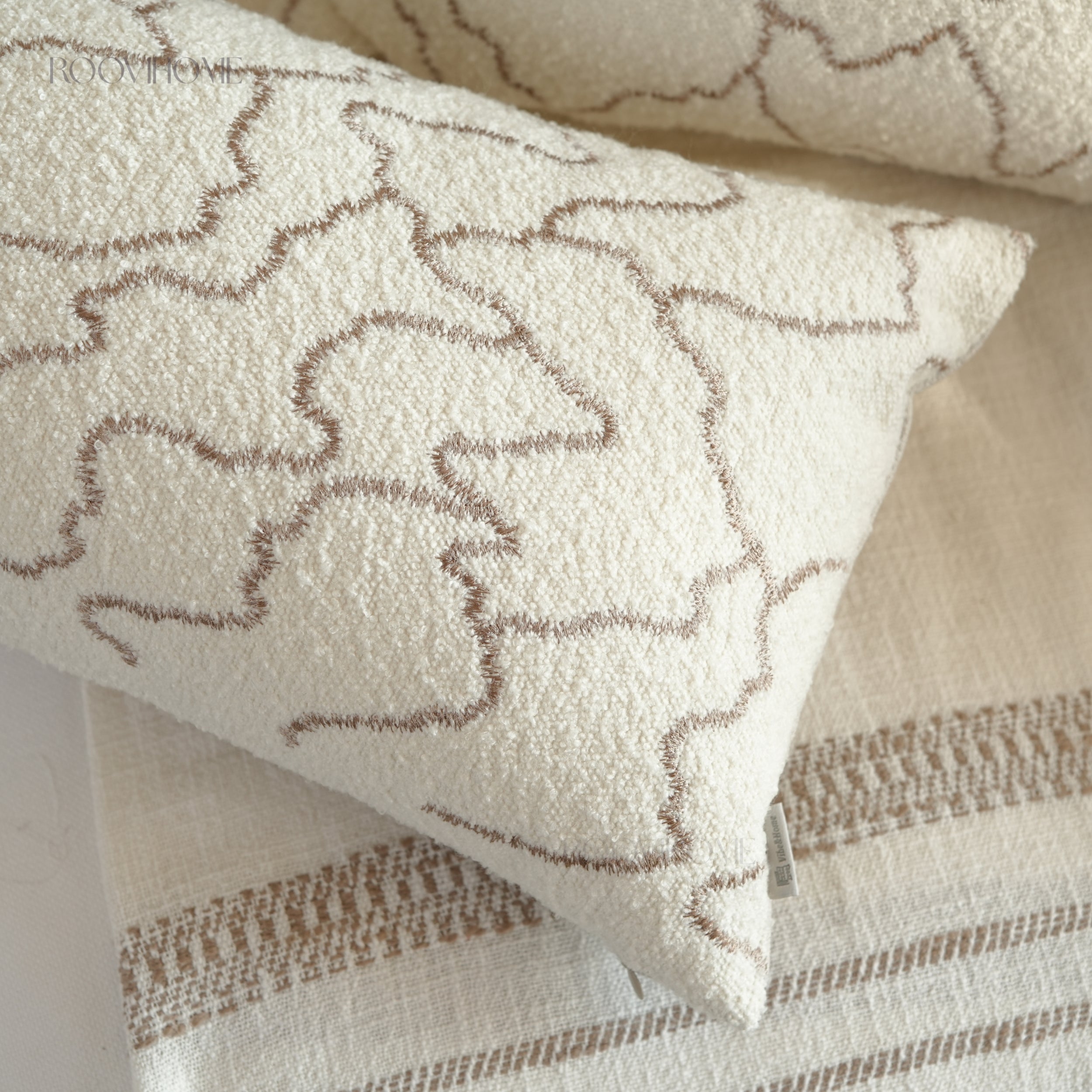 Cloud Trace Abstract Embroidered Lines Bouclé Decorative Cushion
