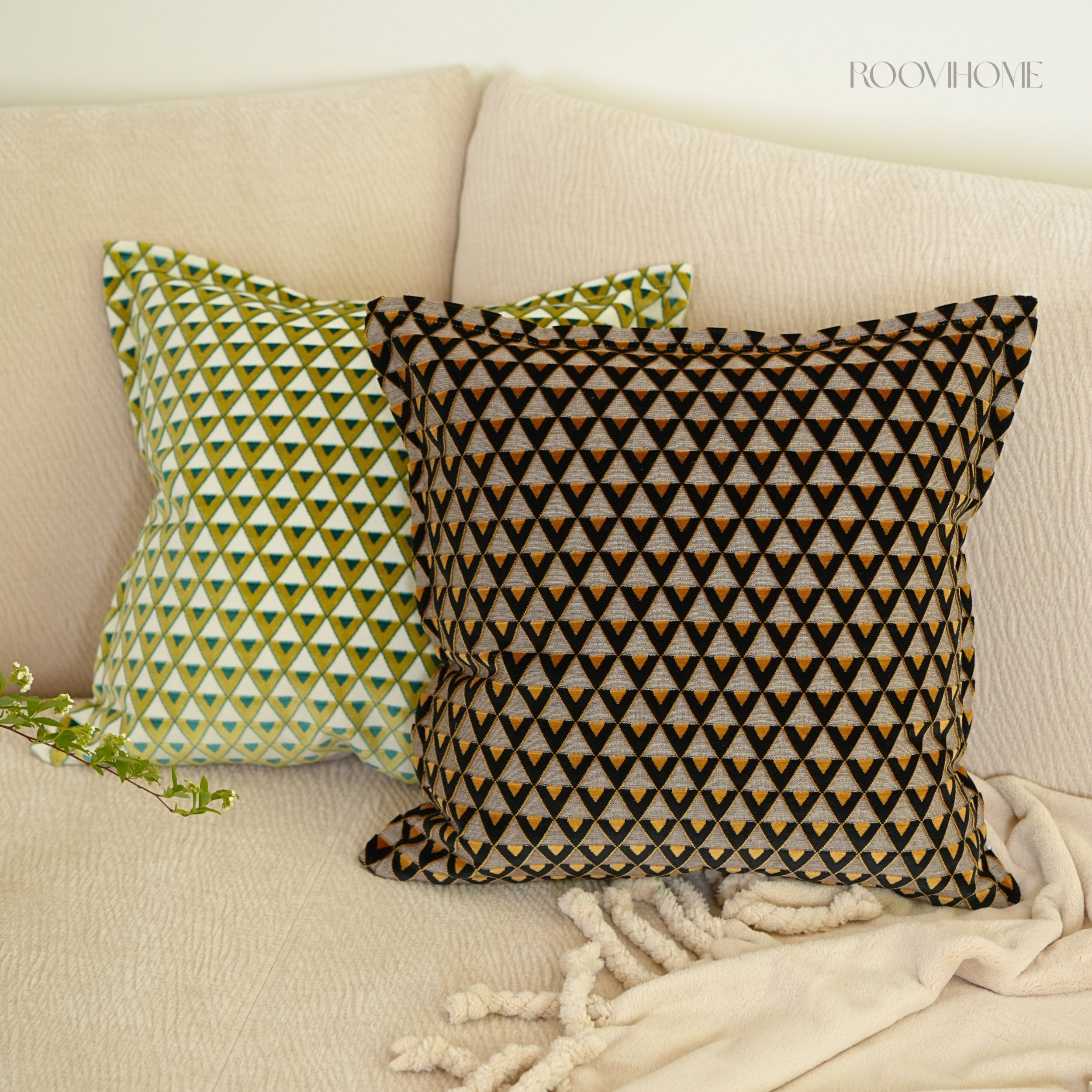Geometry Rhythm Velvet Decorative Cushions
